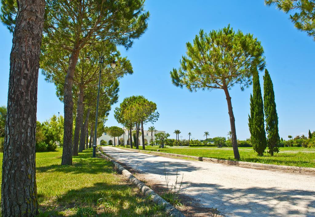 Tenuta La Baronessa Resort Tuglie Esterno foto