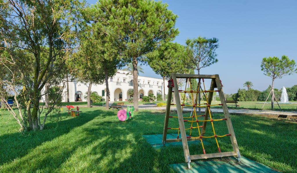 Tenuta La Baronessa Resort Tuglie Esterno foto