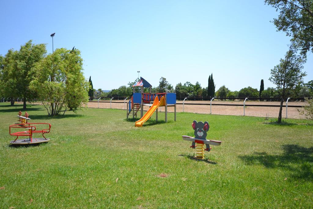 Tenuta La Baronessa Resort Tuglie Esterno foto