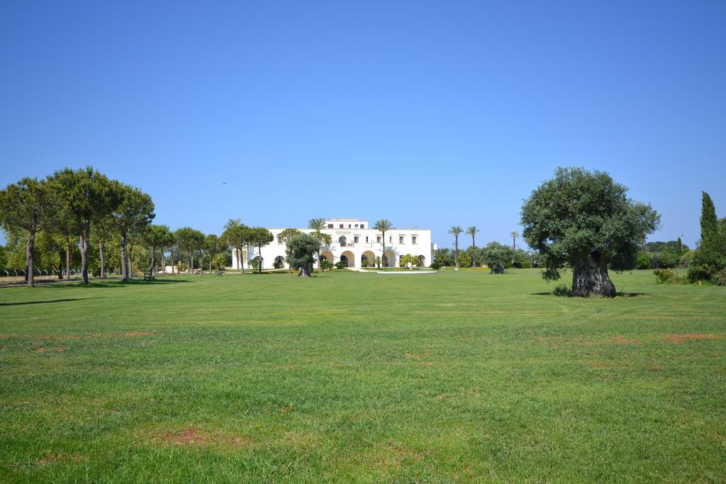 Tenuta La Baronessa Resort Tuglie Esterno foto